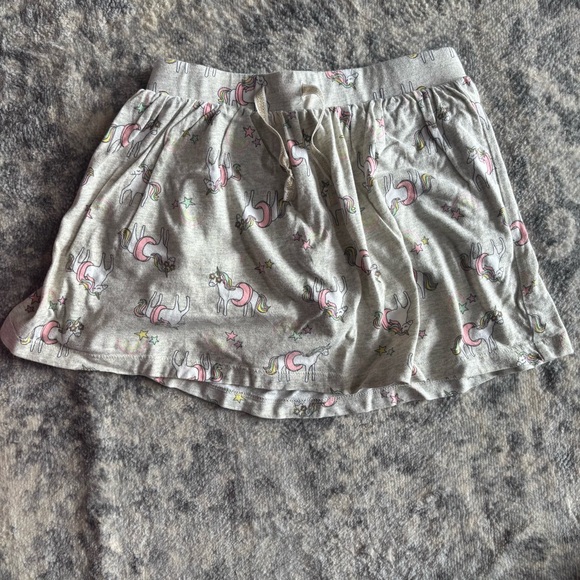 Girls gray unicorn pattern skort with drawstring - Picture 1 of 4